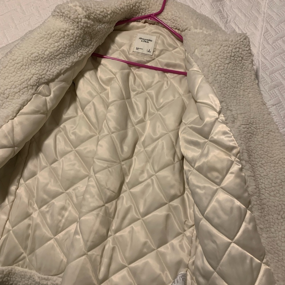 Only Worn Once Abercrombie Jacket - image 3